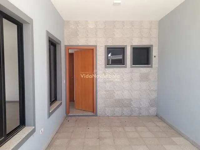 Casa com 111m² 2 quartos e 2 banheiros, à venda ou para alugar, no bairro Jardim Paraíso da Usina em Atibaia