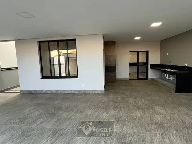 Casa 3 quartos e 2 banheiros, à venda, no bairro Parque Residencial Groot em Holambra