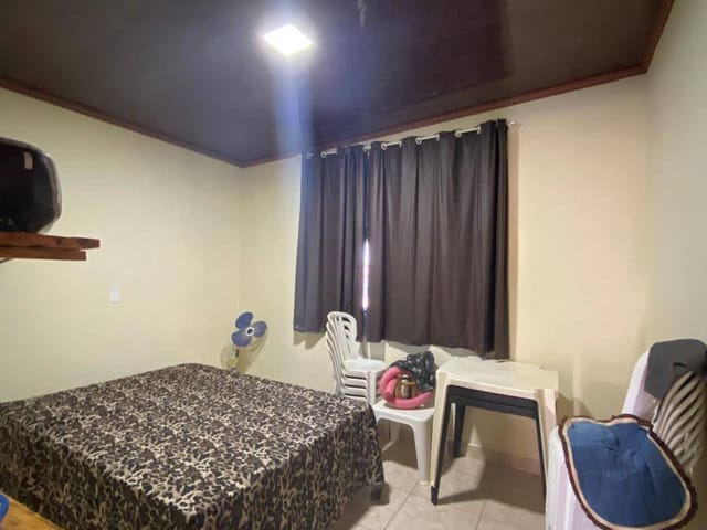 Casa com 735m² 3 quartos e 2 banheiros, à venda, no bairro zona rural em Abadiânia