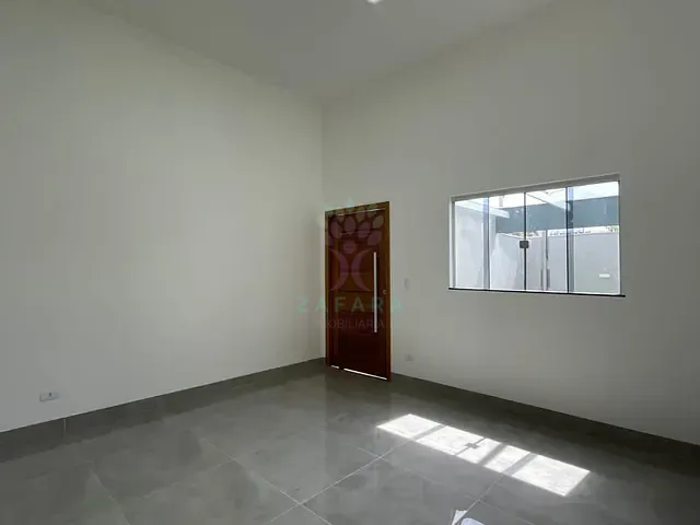 Casa com 200m² 3 quartos e 1 banheiro, à venda, no bairro Parque Residencial Rita Vieira em Campo Grande