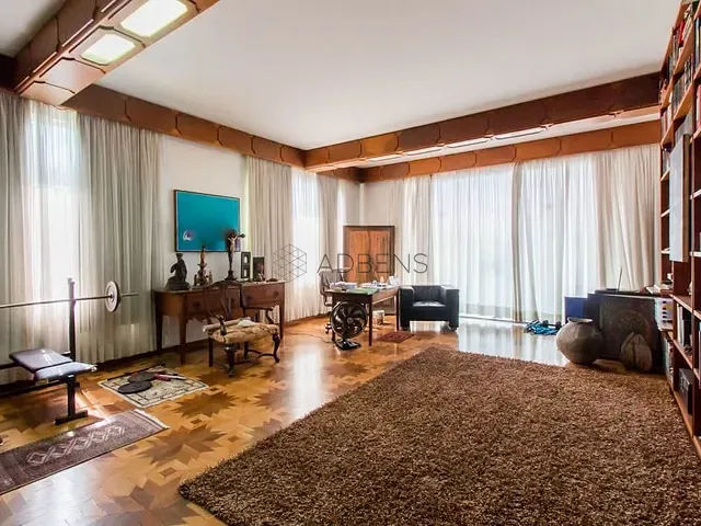 Casa com 924m² 4 quartos e 4 banheiros, à venda, no bairro Cidade Jardim em São Paulo