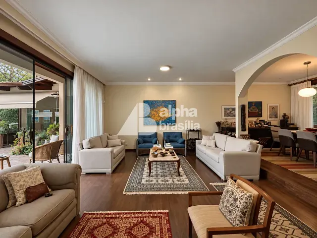 Casa 4 quartos e 5 banheiros, à venda, no bairro Setor de Habitações Individuais Norte em Brasília