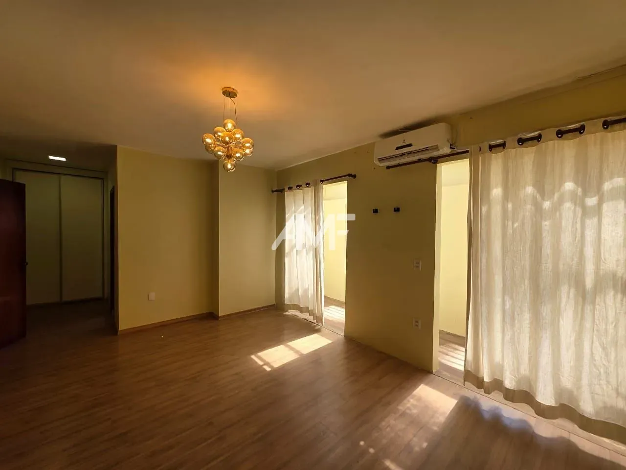Casa, 4 quartos, 302 m² - Foto 24