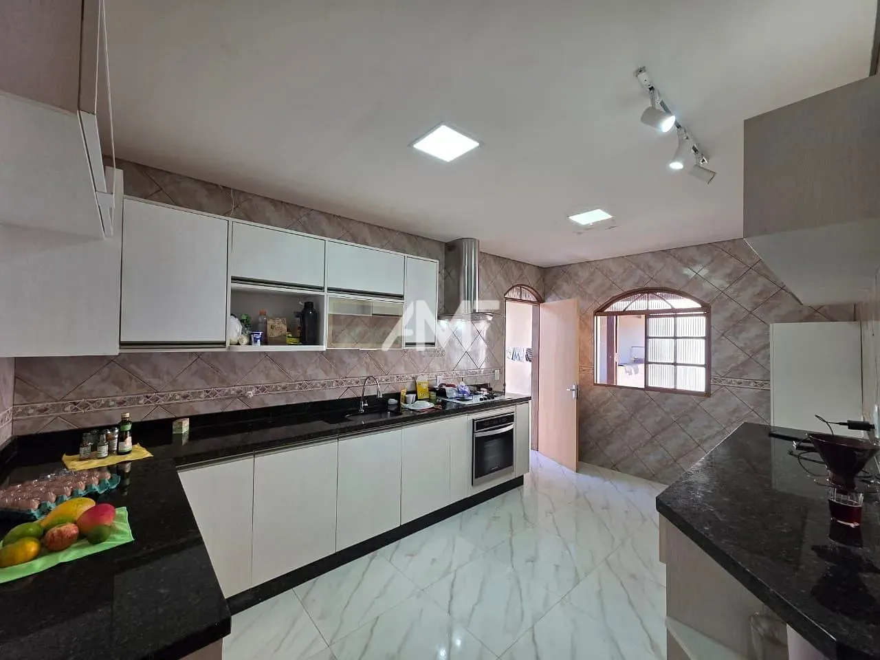 Casa, 4 quartos, 302 m² - Foto 13