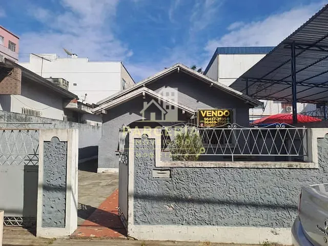 Casa com 400m² 4 quartos e 1 banheiro, à venda, no bairro Vila da Penha em Rio de Janeiro