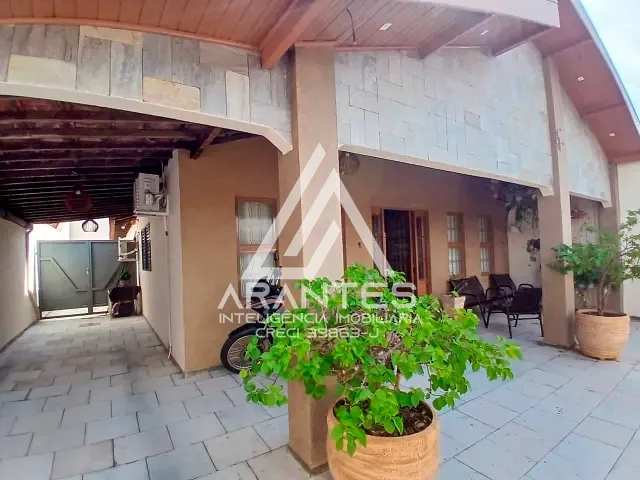 Casa 3 quartos e 2 banheiros, à venda, no bairro Cristiano de Carvalho em Barretos