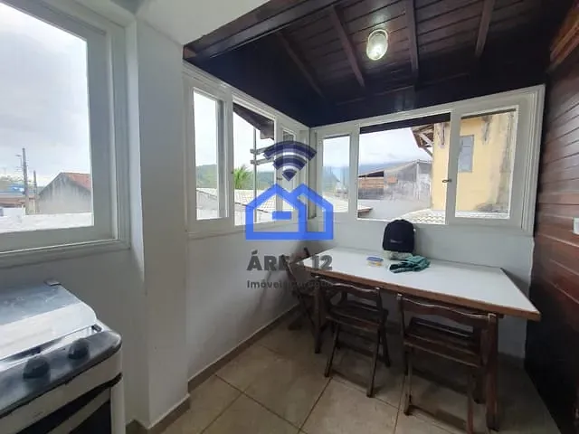 Sobrado com 500m² 3 quartos e 4 banheiros, à venda, no bairro Massaguaçu em Caraguatatuba