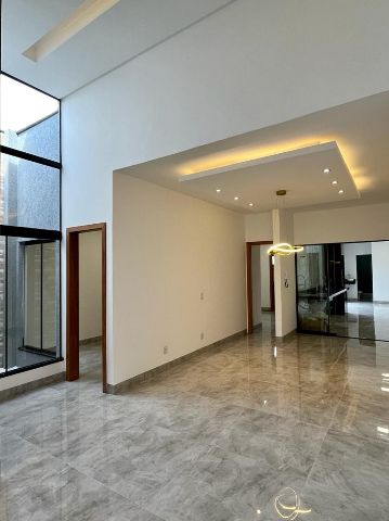 Casa com 210m² 3 quartos e 4 banheiros, à venda, no bairro Jardim Atlântico em Goiânia
