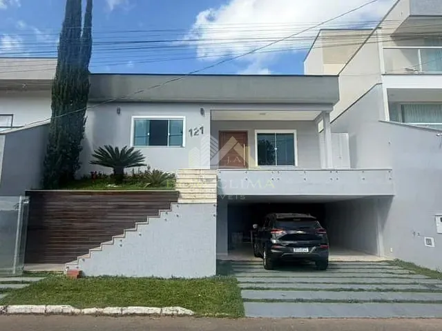 Casa 3 quartos e 3 banheiros, para alugar, no bairro Nova Gramado em Juiz de Fora