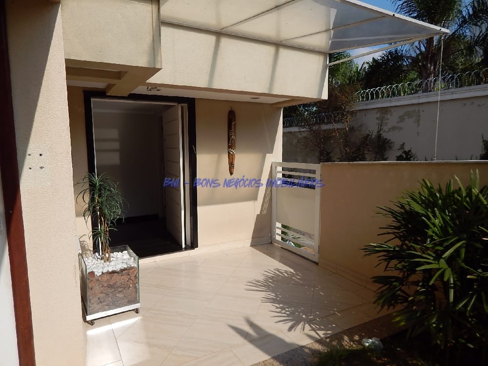 Casa, 4 quartos, 301 m² - Foto 2