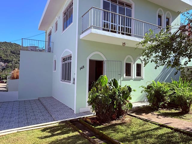 Casa 3 quartos e 2 banheiros, à venda, no bairro Saco dos Limões em Florianópolis