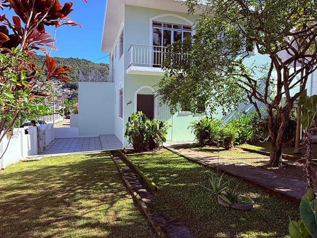 Casa 3 quartos e 2 banheiros, à venda, no bairro Saco dos Limões em Florianópolis