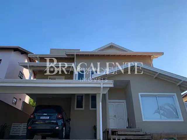 Casa com 457m², à venda, no bairro SANTA CRUZ em VALINHOS