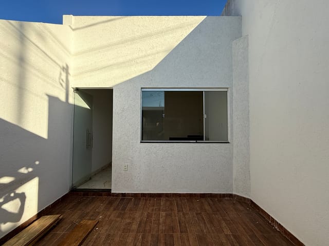Casa 3 quartos e 2 banheiros, à venda, no bairro Kennedy em Governador Valadares
