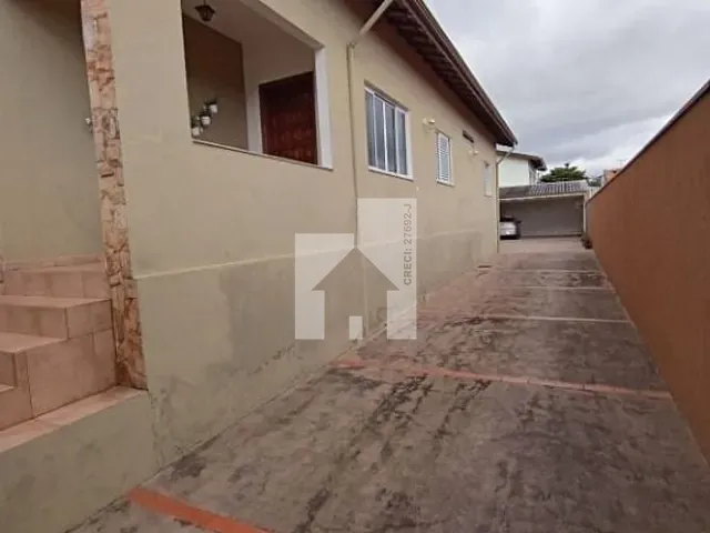 Casa com 330m² 3 quartos e 3 banheiros, à venda, no bairro Vila Aparecida em Jundiaí