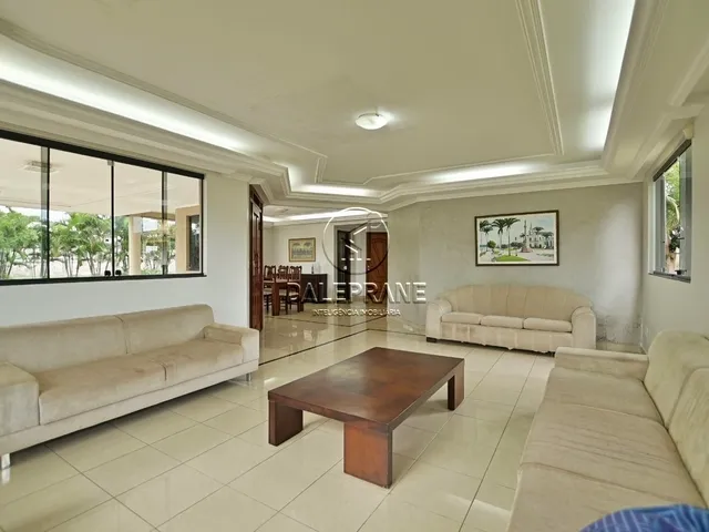 Casa 4 quartos e 6 banheiros, à venda, no bairro Park Way em Brasília