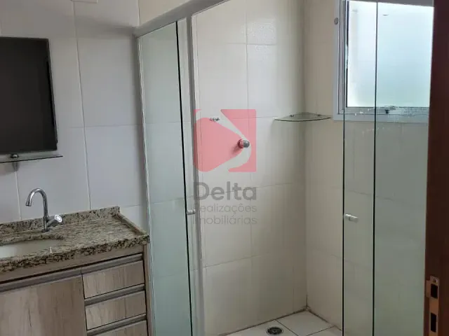 Casa 2 quartos e 1 banheiro, à venda, no bairro Vila Pinheiro em Pirassununga