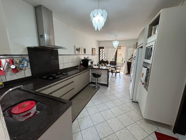 Casa com 336m² 3 quartos e 3 banheiros, à venda, no bairro Praia Alegre em Penha