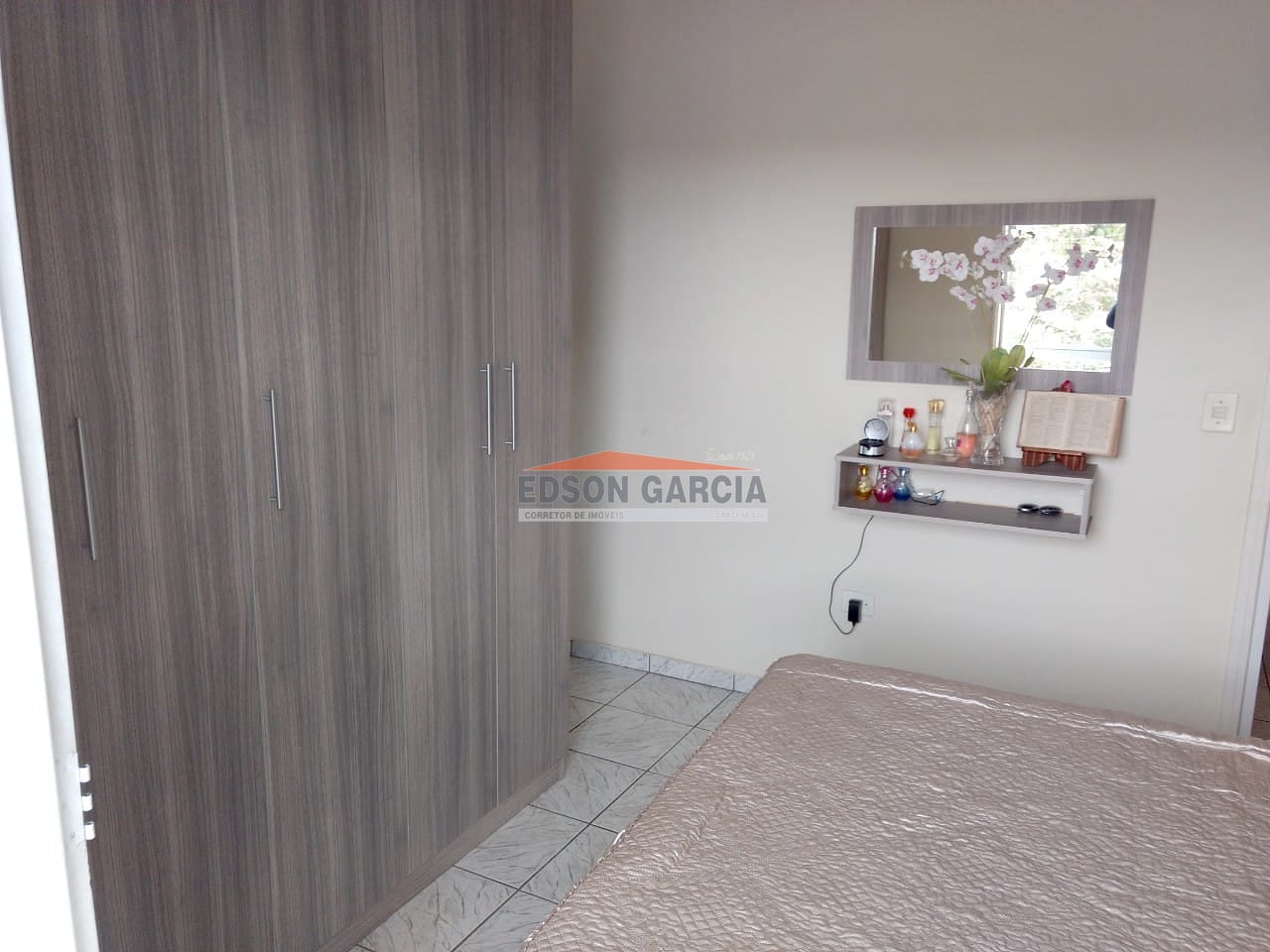 Casa à venda com 2 quartos, 115m² - Foto 7