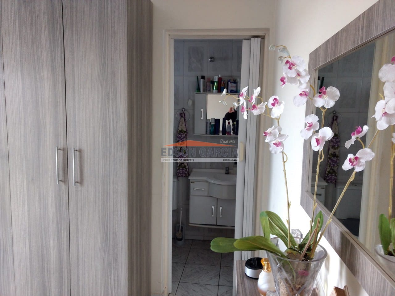 Casa à venda com 2 quartos, 115m² - Foto 9