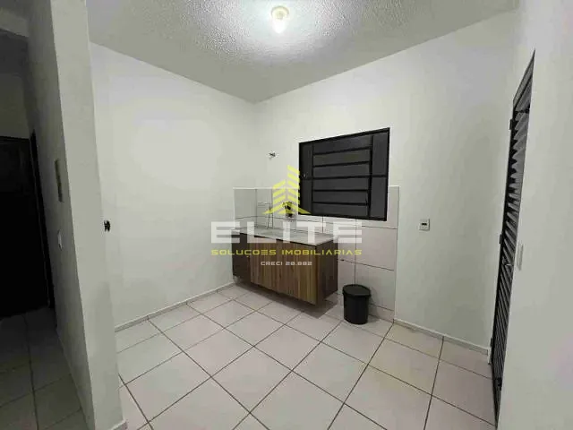 Casa com 320m² 2 quartos e 1 banheiro, à venda, no bairro Residencial Topázio em Sorriso