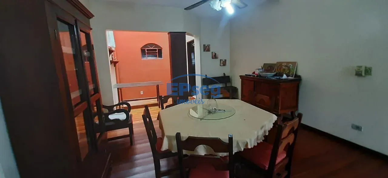 Casa, 3 quartos, 245 m² - Foto 12