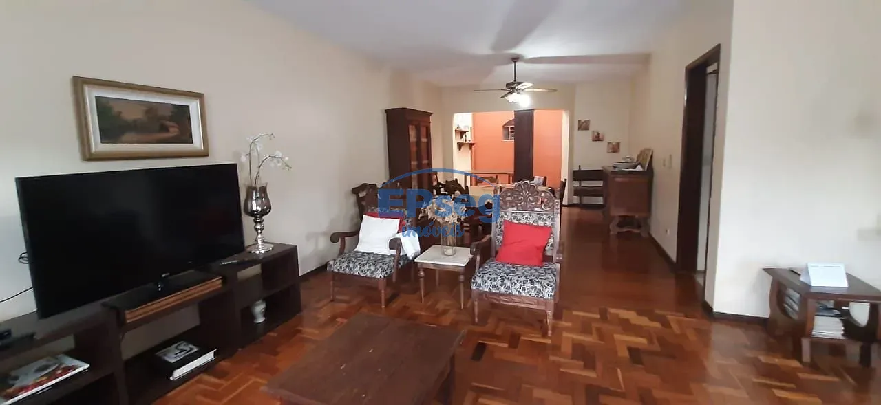 Casa, 3 quartos, 245 m² - Foto 8
