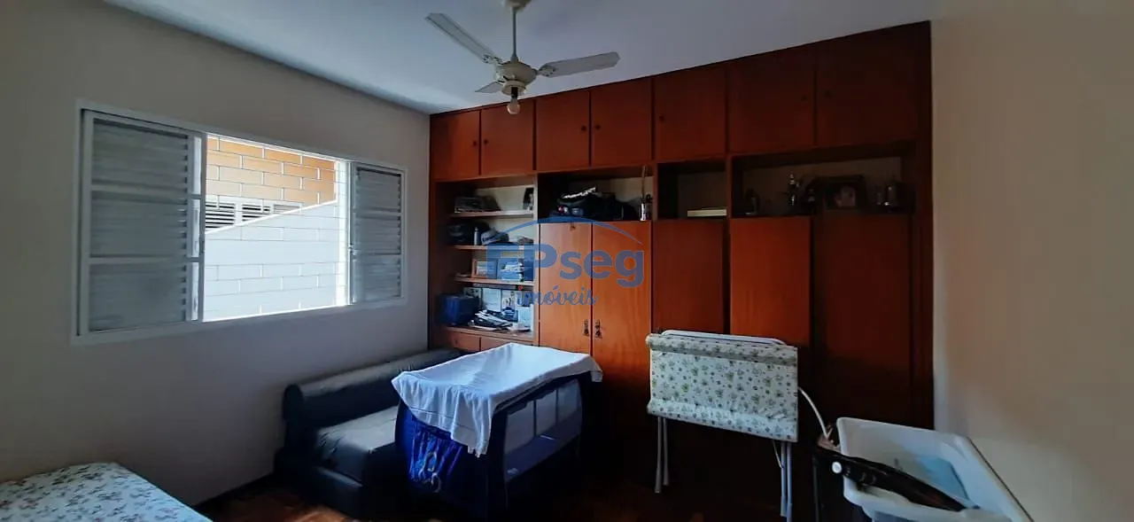 Casa, 3 quartos, 245 m² - Foto 20