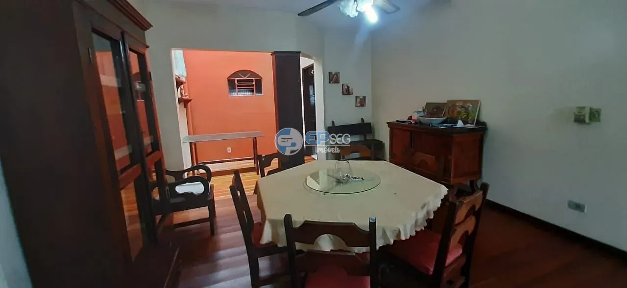 Casa, 3 quartos, 245 m² - Foto 12