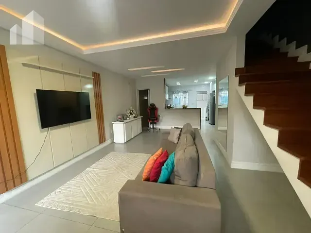 Casa com 180m² 3 quartos e 2 banheiros, à venda, no bairro Parque Residencial Guadalajara em Nova Iguaçu