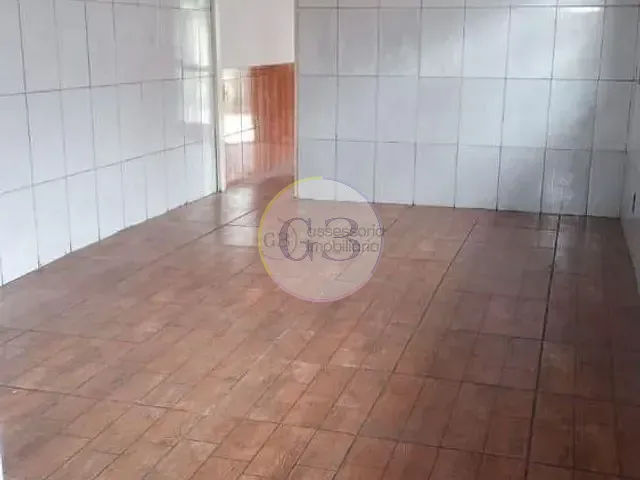Casa 2 quartos e 1 banheiro, à venda, no bairro Laranjal em Pelotas