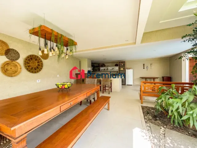 Casa 5 quartos e 8 banheiros, à venda, no bairro Barra da Tijuca em Rio de Janeiro