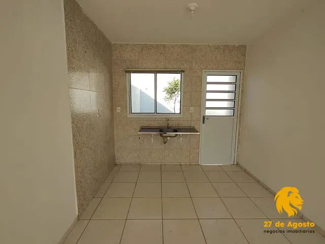 Casa com 146m² 2 quartos e 2 banheiros, à venda, no bairro Camanducaia em Holambra