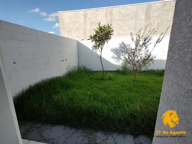 Casa com 146m² 2 quartos e 2 banheiros, à venda, no bairro Camanducaia em Holambra