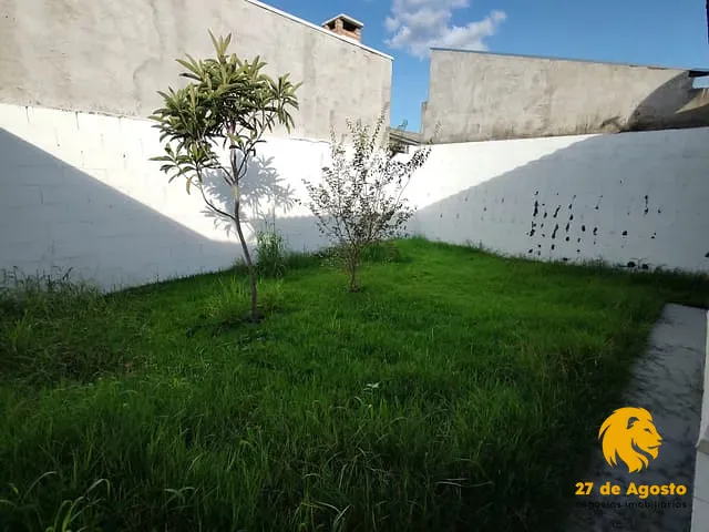 Casa com 146m² 2 quartos e 2 banheiros, à venda, no bairro Camanducaia em Holambra