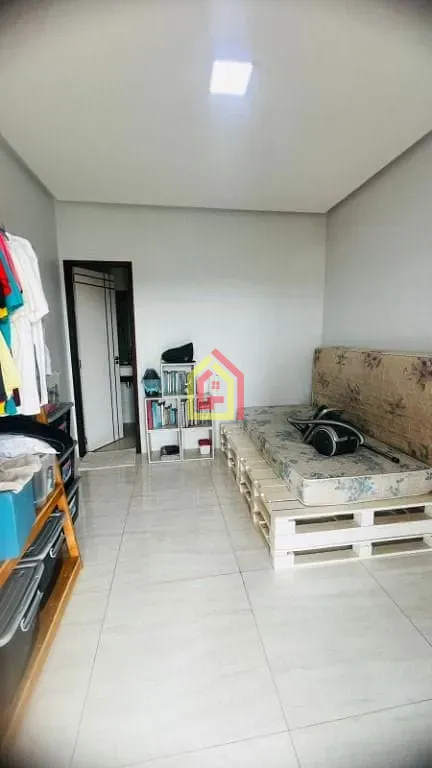 Casa à venda com 3 quartos, 2 suítes, 2 vagas e 200m² no Nova Marabá, Marabá (PA) — foto 8 de 15