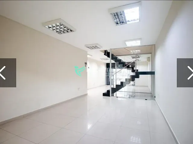 Casa à venda ou para alugar, no bairro Parque Imperial em São Paulo