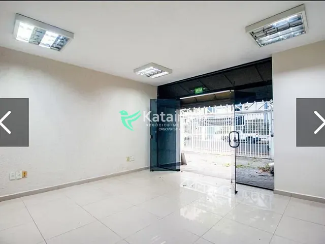 Casa à venda ou para alugar, no bairro Parque Imperial em São Paulo