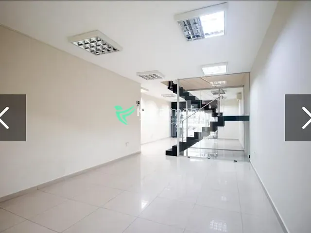 Casa à venda ou para alugar, no bairro Parque Imperial em São Paulo