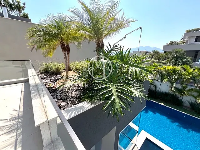 Casa 5 quartos e 6 banheiros, à venda, no bairro Barra da Tijuca em Rio de Janeiro