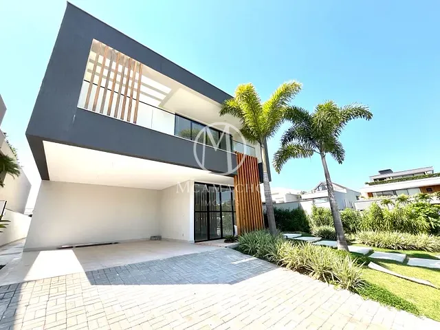 Casa 5 quartos e 6 banheiros, à venda, no bairro Barra da Tijuca em Rio de Janeiro