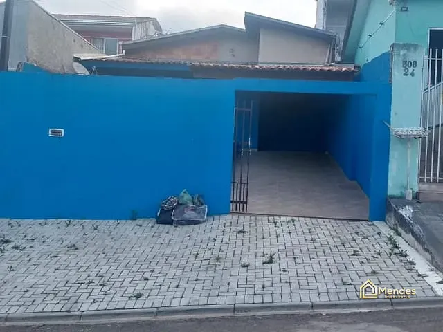 Casa com 70m² 2 quartos e 1 banheiro, à venda, no bairro Sítio cercado  em Curitiba