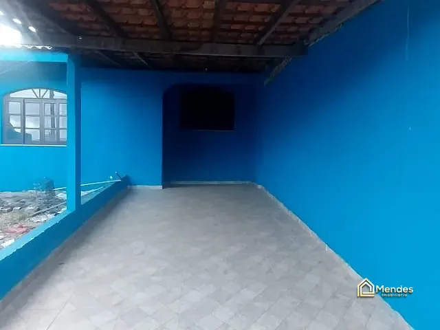 Casa com 70m² 2 quartos e 1 banheiro, à venda, no bairro Sítio cercado  em Curitiba