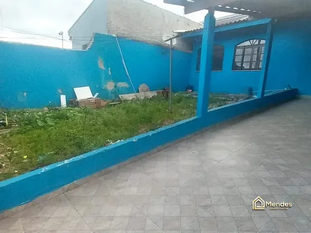 Casa com 70m² 2 quartos e 1 banheiro, à venda, no bairro Sítio cercado  em Curitiba