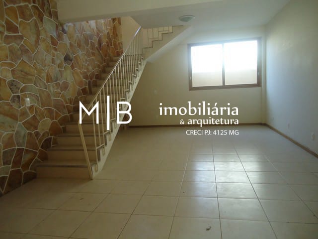 Casa 4 quartos e 3 banheiros, à venda, no bairro CENTRO em CATAGUASES