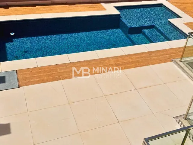 Casa com 624m² 4 quartos e 6 banheiros, à venda, no bairro Alphaville em Santana de Parnaíba