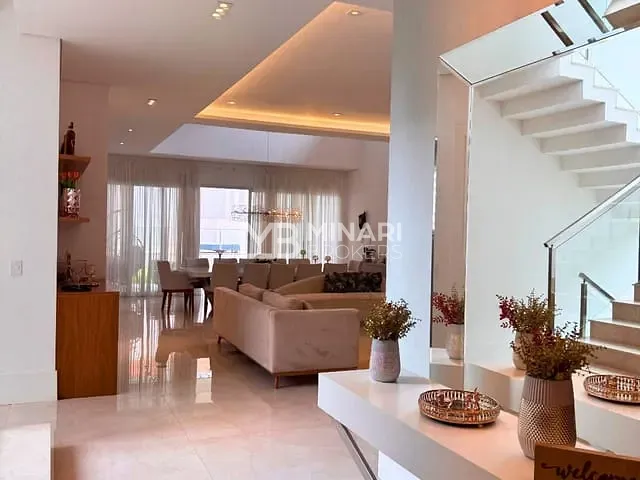 Casa com 624m² 4 quartos e 6 banheiros, à venda, no bairro Alphaville em Santana de Parnaíba