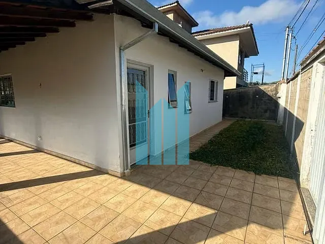 Casa 3 quartos e 1 banheiro, à venda, no bairro Vale das Antas em Poços de Caldas