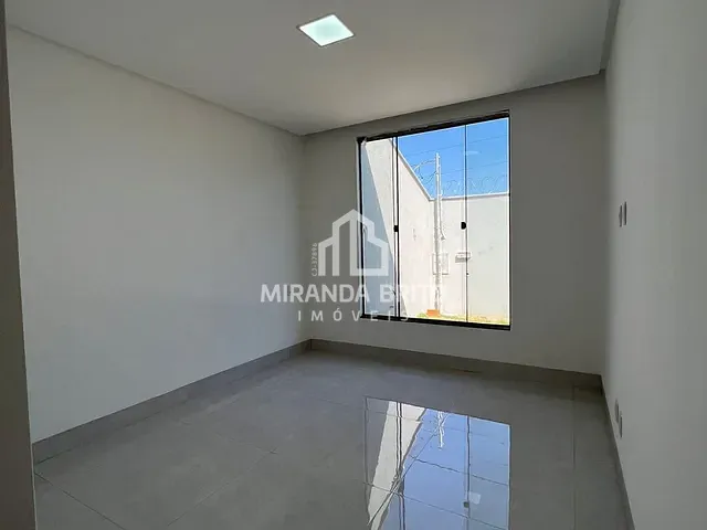 Casa com 219m² 3 quartos e 4 banheiros, à venda, no bairro Jardim Helvécia em Aparecida de Goiânia