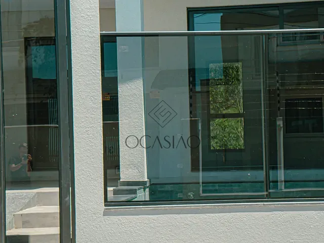Casa 3 quartos e 4 banheiros, à venda, no bairro PORTO BELO em Porto Belo
